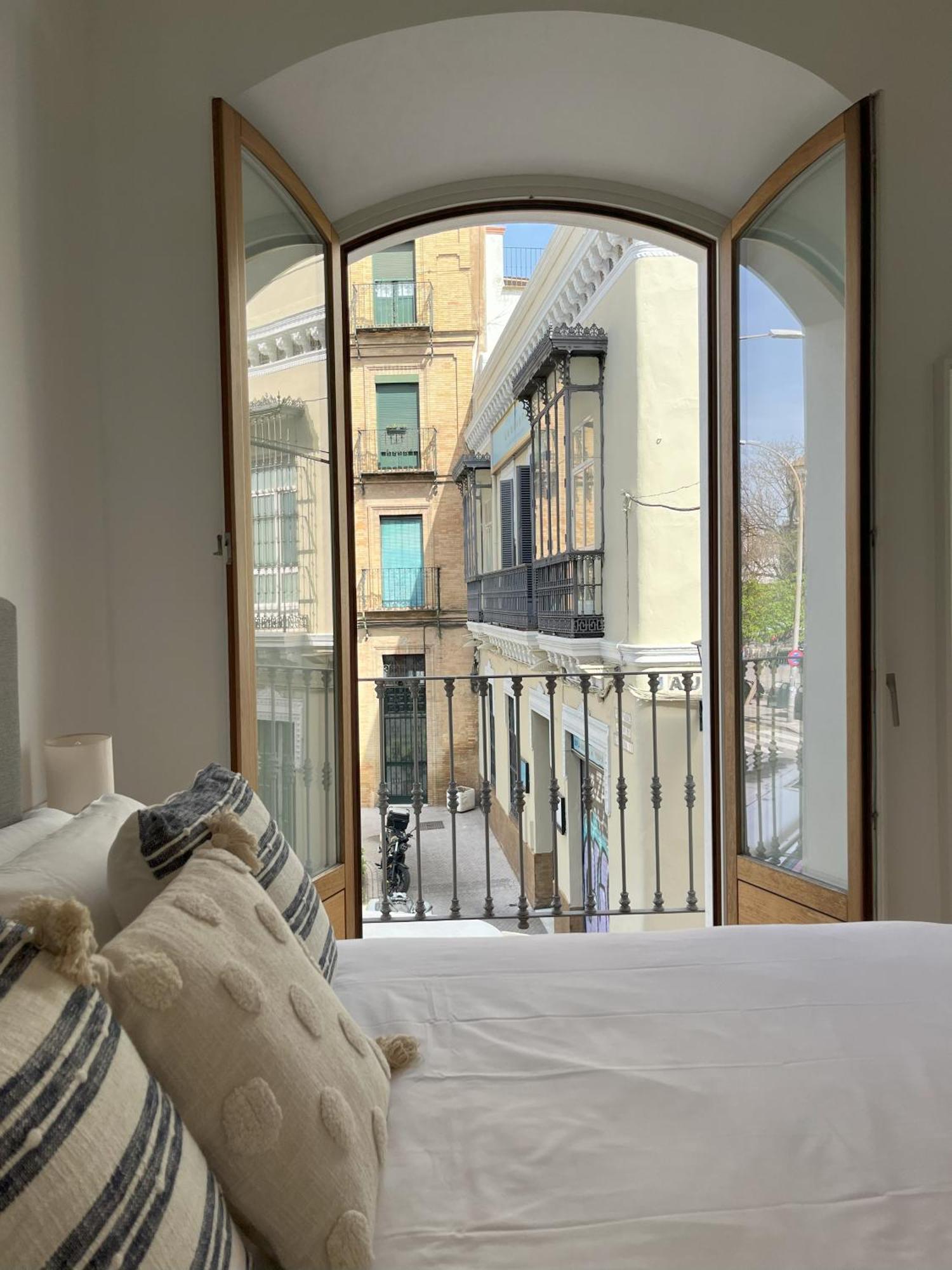 Balcones De Jauregui Premium Apartment Sevilla Exterior foto